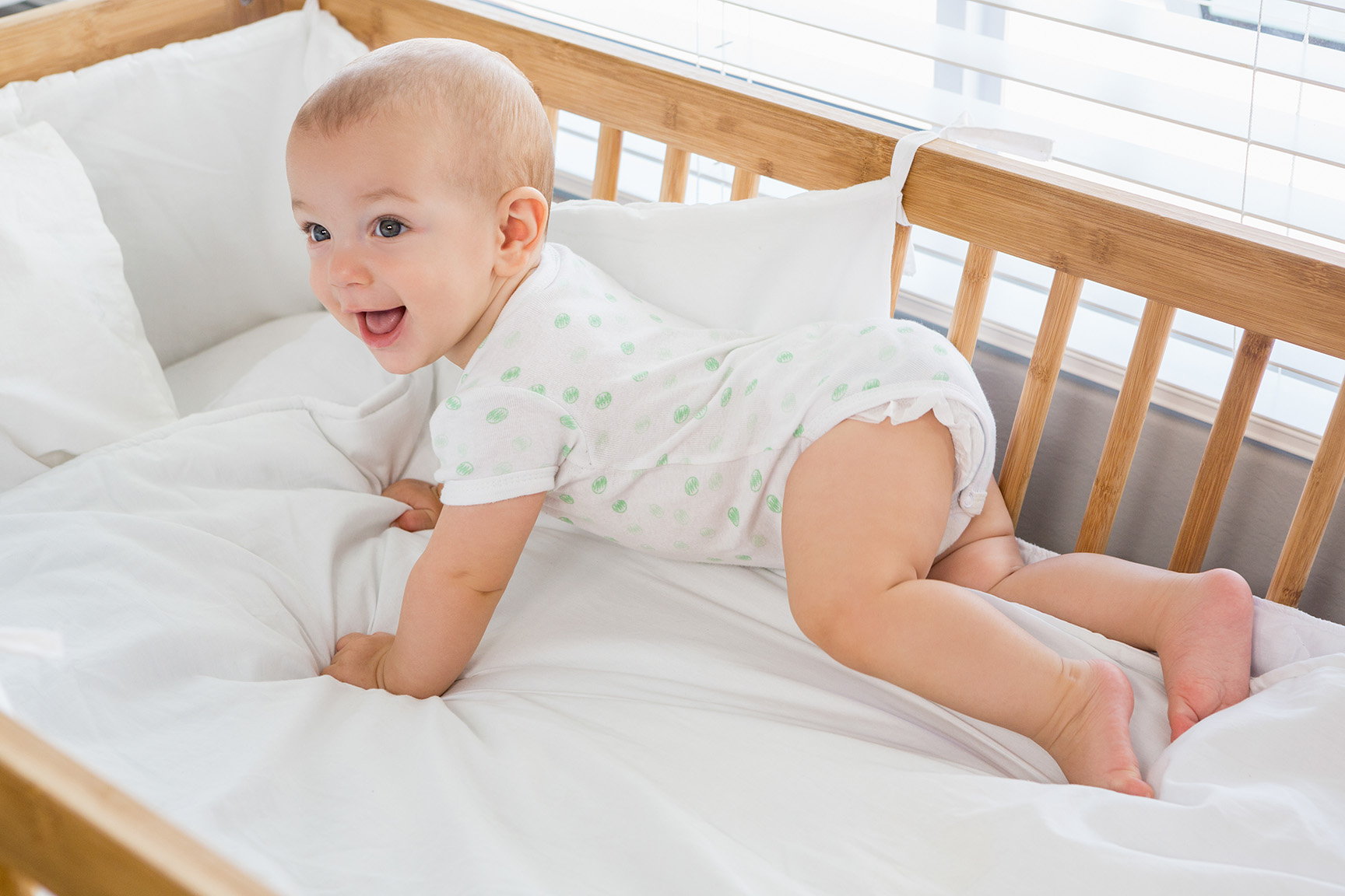 Paso de la cuna a la cama: cómo debe ser la cama de los niños y qué tener  en cuenta para elegirla