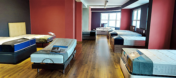 main image 3