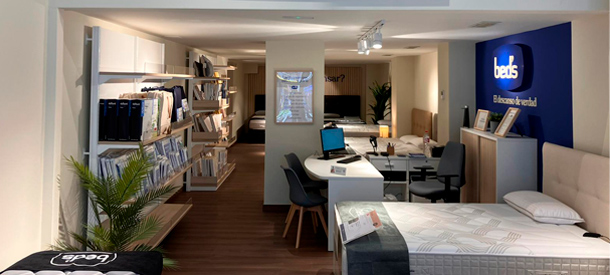 main image 2